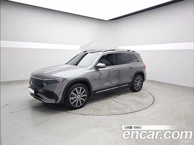 Mercedes-Benz EQB EQB300 4MATIC AMG Line
