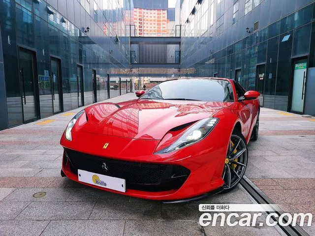 Ferrari 812 6.5 V12