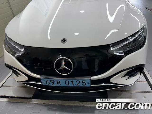 Mercedes-Benz EQE EQE350+
