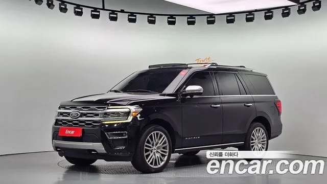 Ford Expedition Platinum 4WD