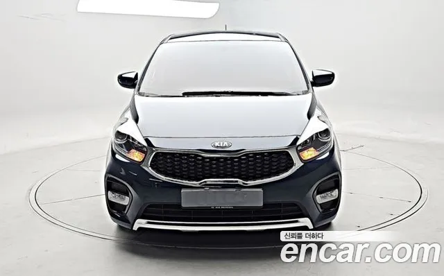 Kia Carens 2.0 LPI Luxury
