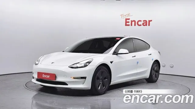 Tesla Model 3 Long Range