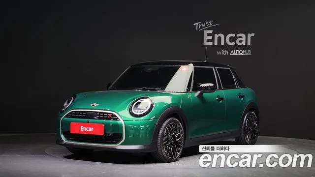 Mini Cooper 5 Door Favoured