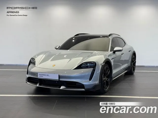 Porsche Taycan Turbo Cross Turismo