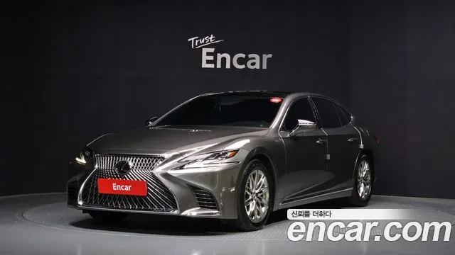 Lexus LS 3.5 Luxury AWD