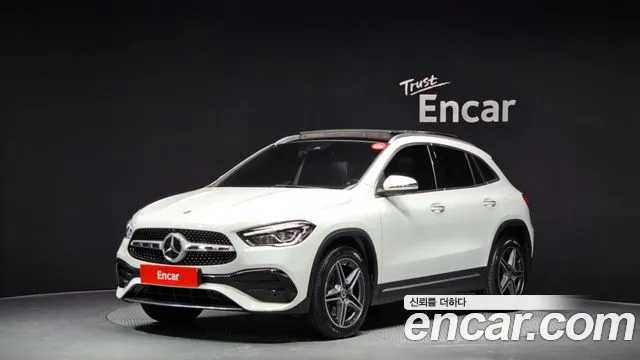 Mercedes-Benz GLA-Class GLA250 4MATIC