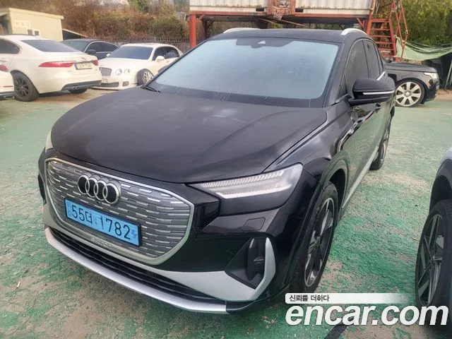 Audi Q4 e-tron 40 Premium