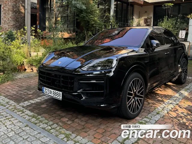 Porsche Cayenne 3.0 E-Hybrid Coupe