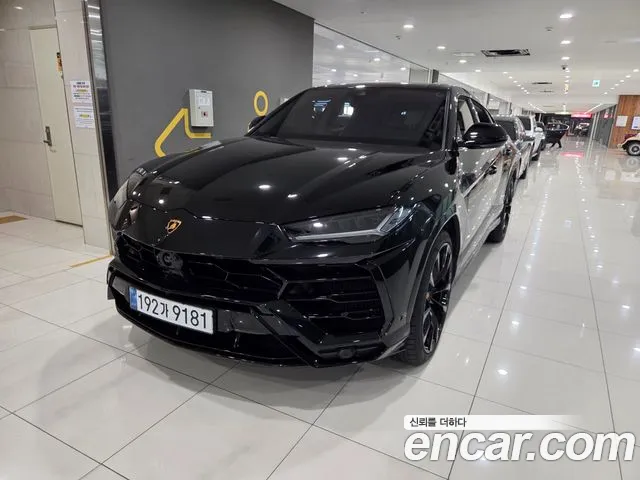 Lamborghini Urus 4.0 V8