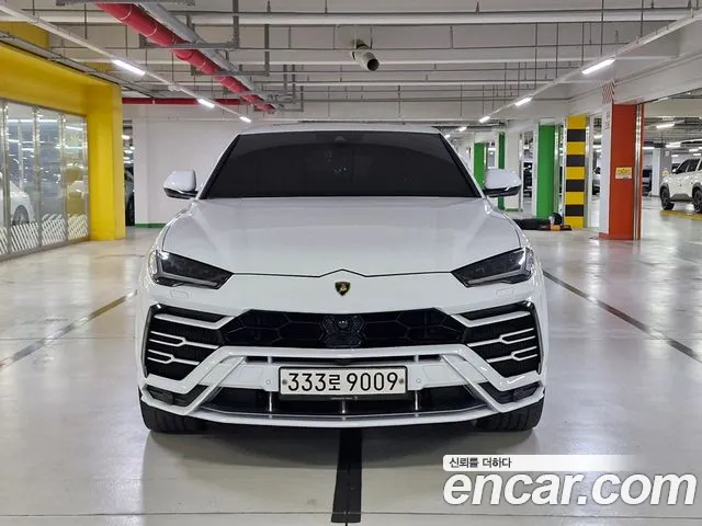 Lamborghini Urus 4.0 V8
