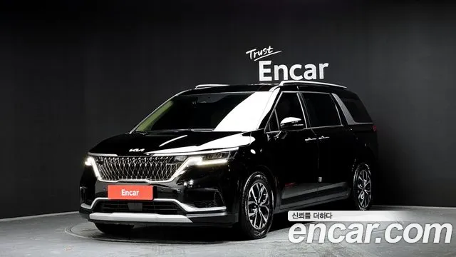 Kia Canival Gasoline 9-Seater Prestige