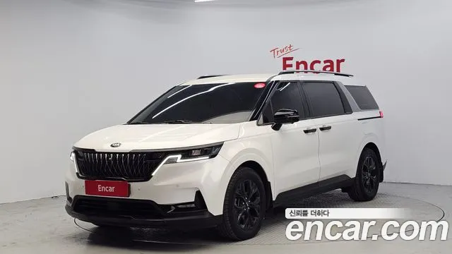 Kia Canival 9-Seater Prestige