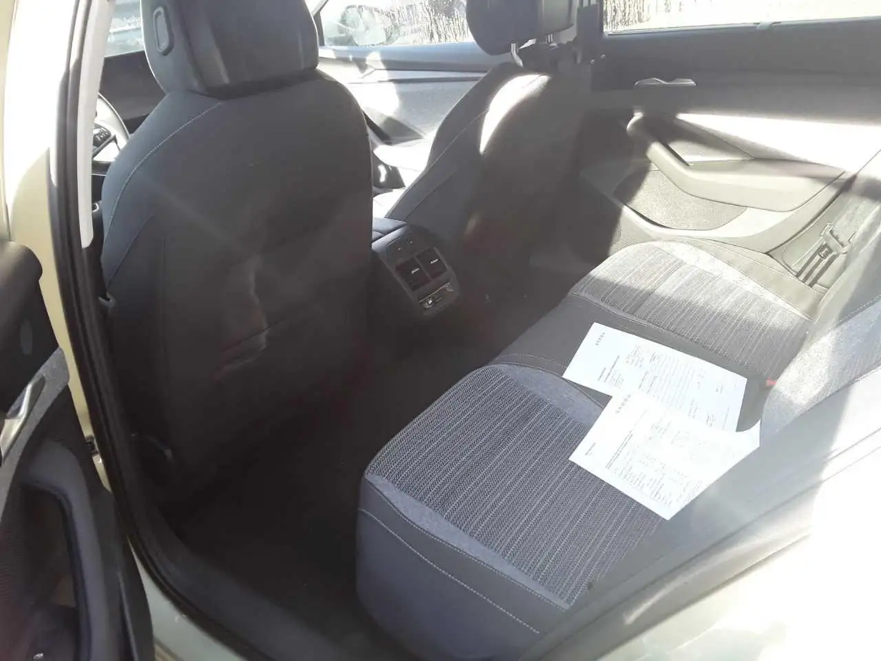 Superb1.5 TSI mHEV DSG SELECTION*MATRIX*NAVI*360°*AHK*4x