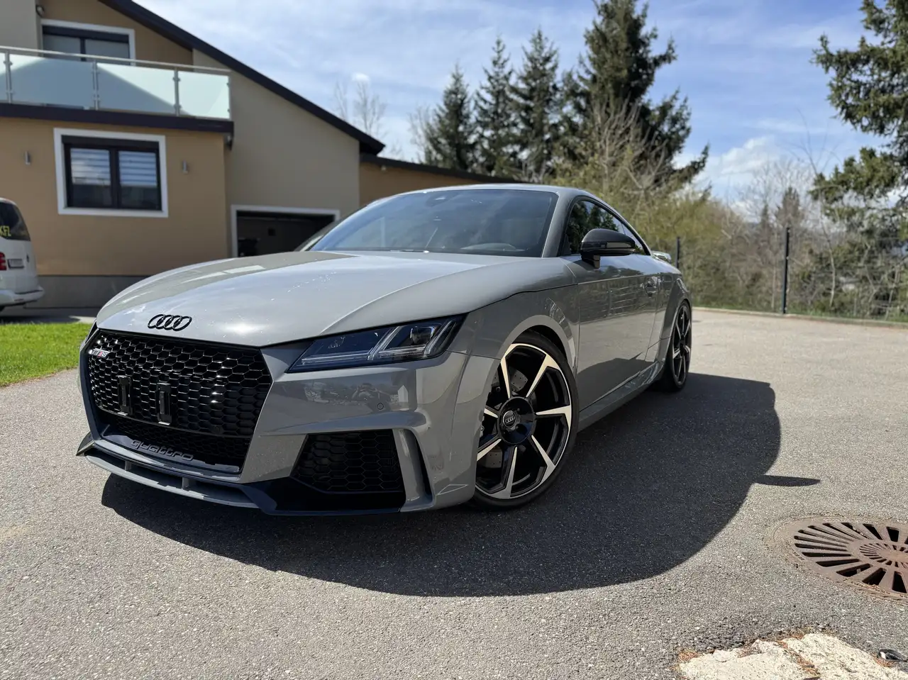 TT RSCoupé 2,5 TFSI S-tronic /Keramik/Carbon/NON-OPF