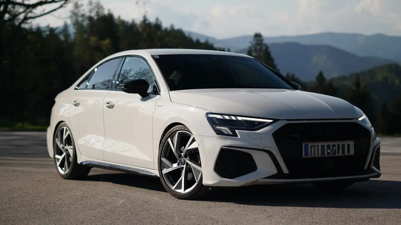 A3A3 40 TFSI quattro S-line