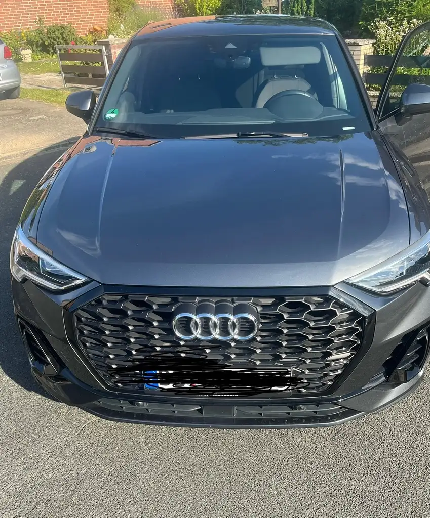 Q3Q3 35 TFSI Sportback