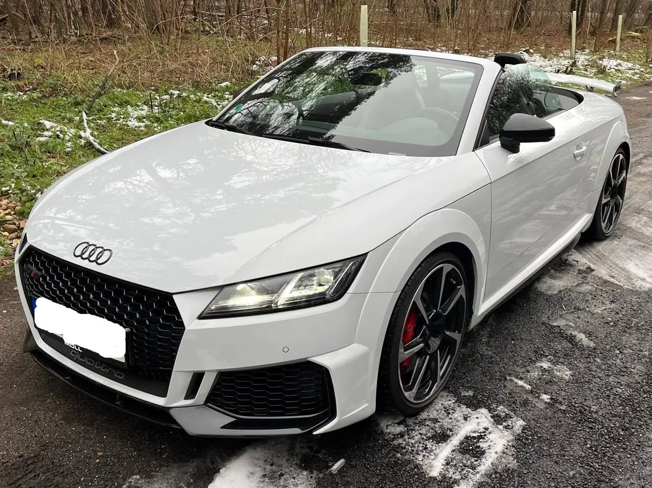 TT RSTT RS Roadster quattro S tronic
