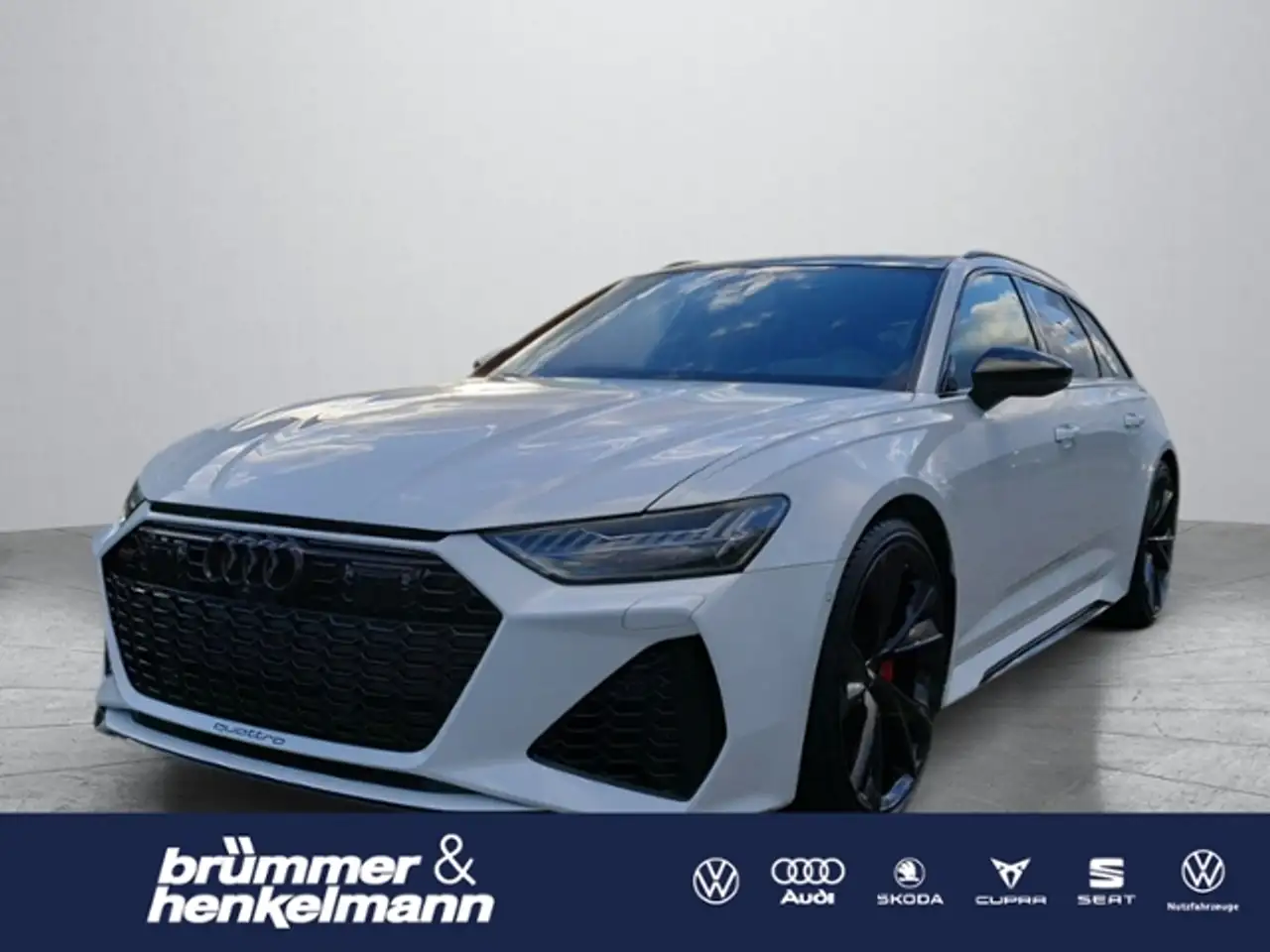 RS6Avant 4.0 TFSI quattro +Dynamic Paket Plus+fast V