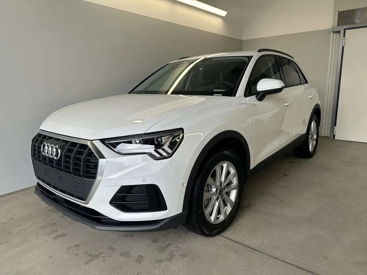 Q340 TDI quattro AHK+ACC+Navi+Kamera+Alu18 40 TDI...