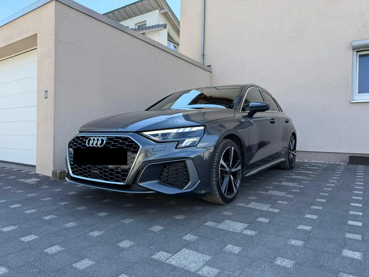 A335 TFSI S-tronic S-Line Sportback 150 PS
