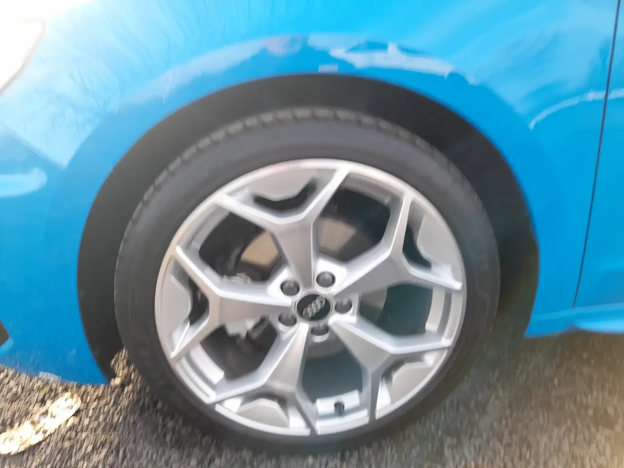 A1A1+Sportback+35+TFSI+150+ch+S+tronic+7+S+Line