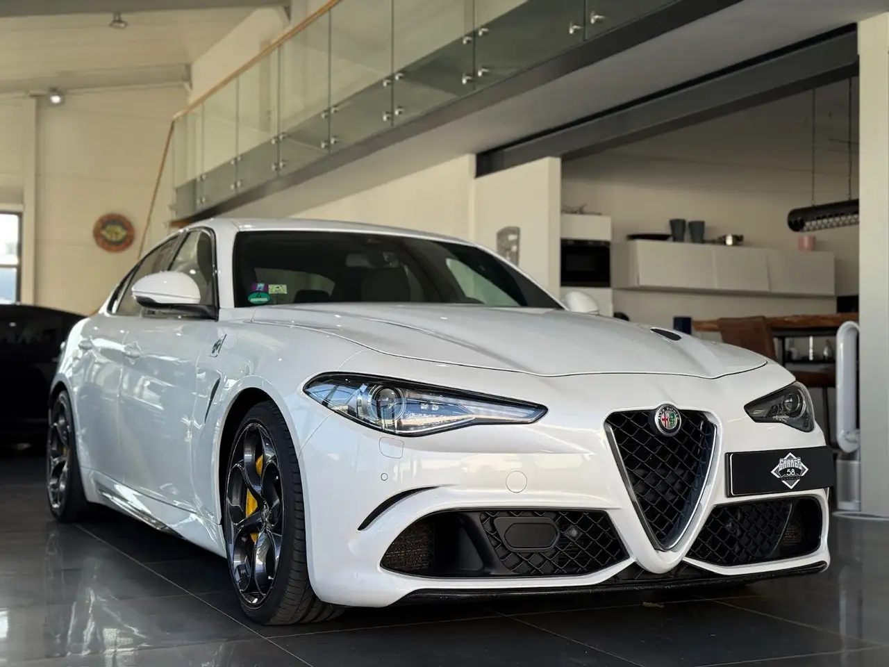 GiuliaQuadrifoglio /Keramik/H&K/SHZ/ACC/Carplay