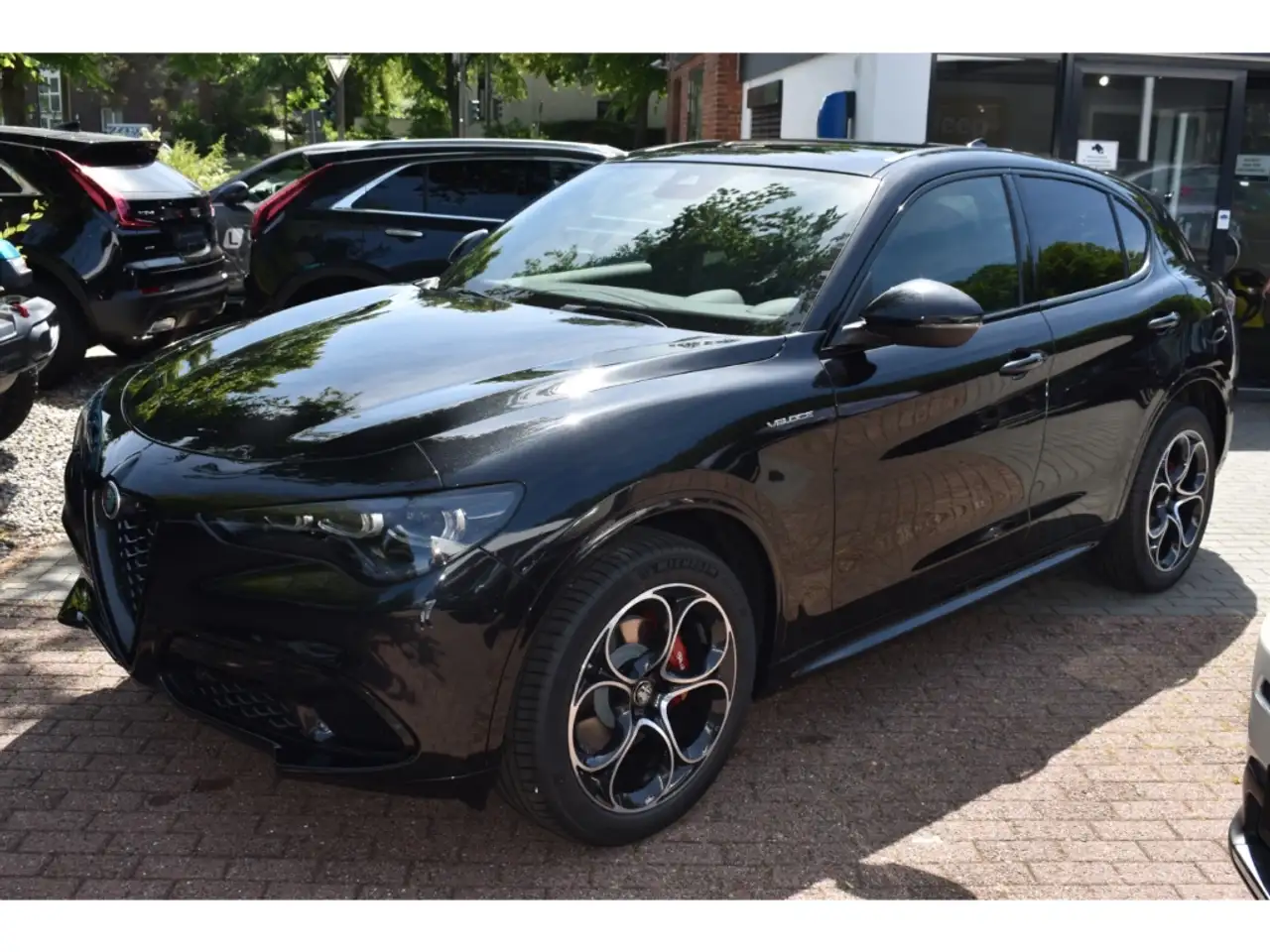 StelvioVeloce Q4 2.0 Turbo - Panoramadach -