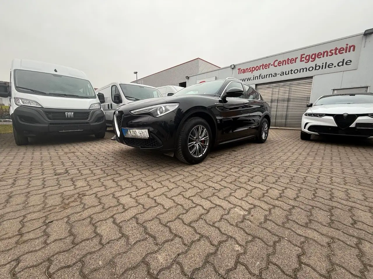 Stelvio2.2 Diesel 16V 140W Super AT8-Q4