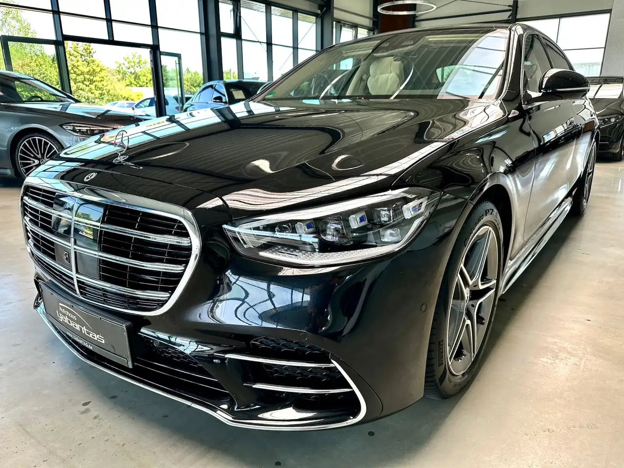 S 400d 4M AMG L DISTRONIC+ Memory NP185.000 Pano 3D Dis