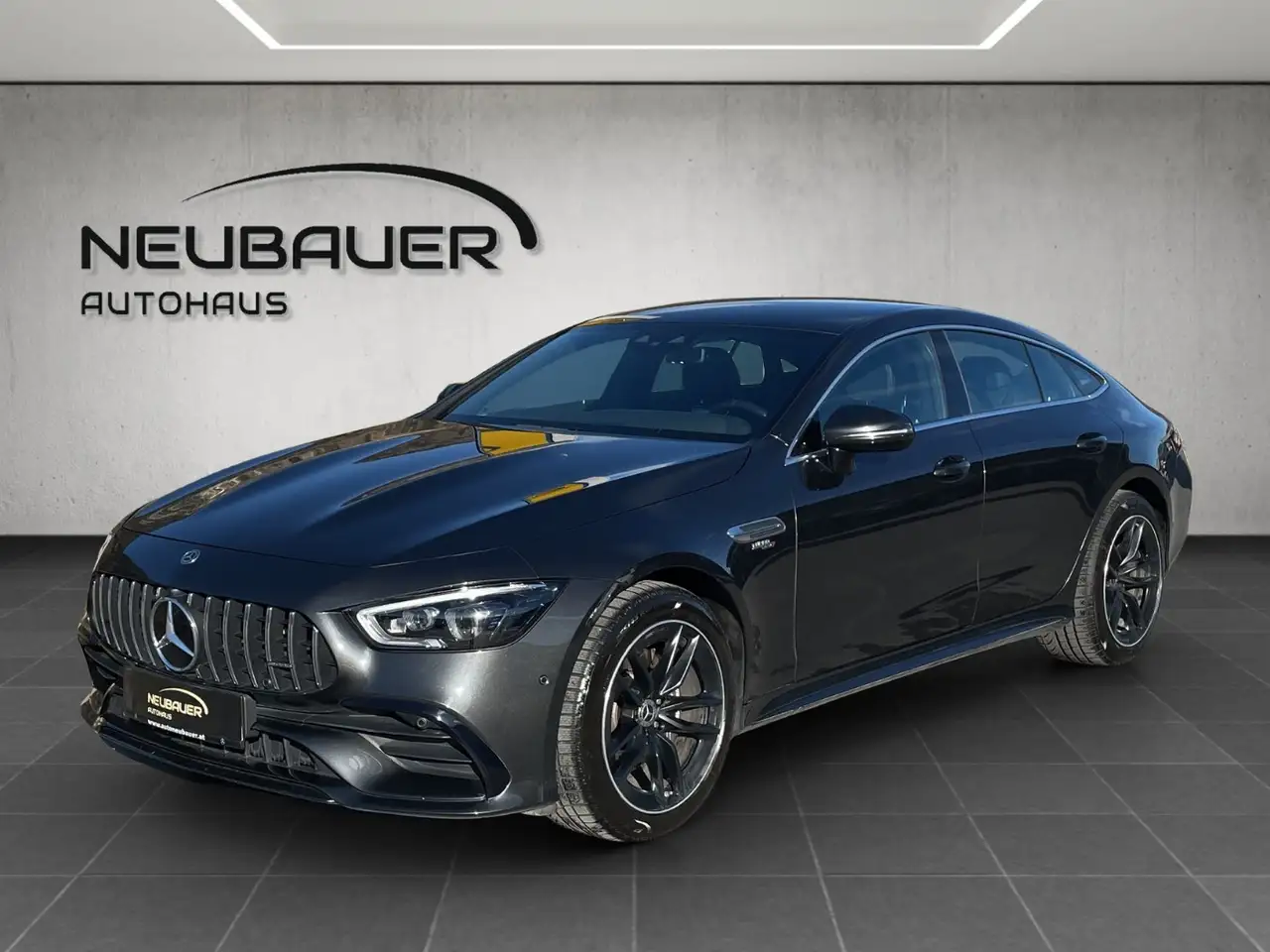 AMG GT43 4MATIC+ 4-Türer Coupé AMG