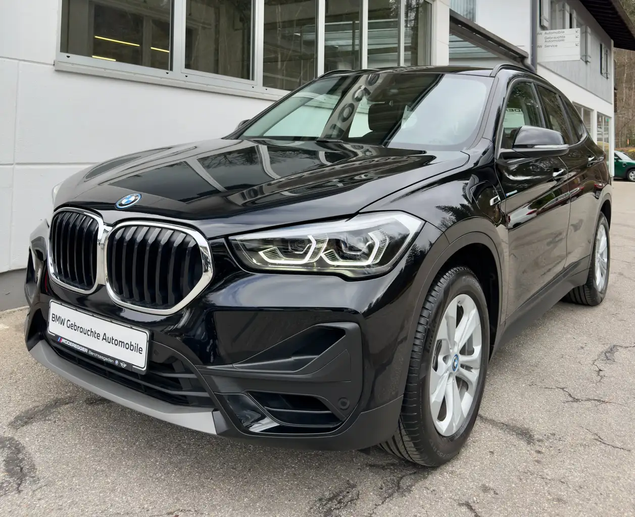 X1xDrive25e AHK|LED|Business|RFK|Sportsitze|Komfort