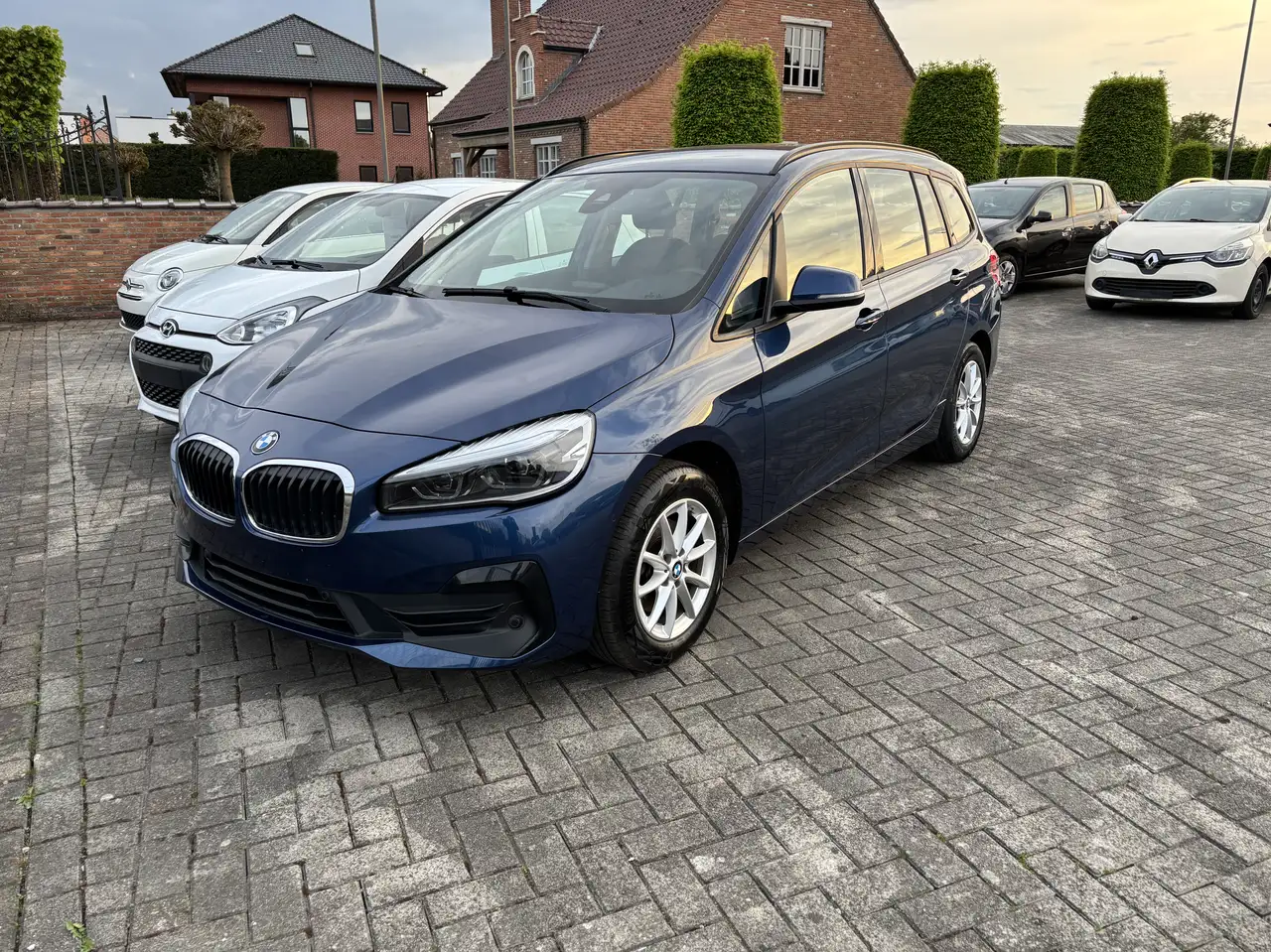 216216i Gran Tourer Advantage airco pdc v+a navi