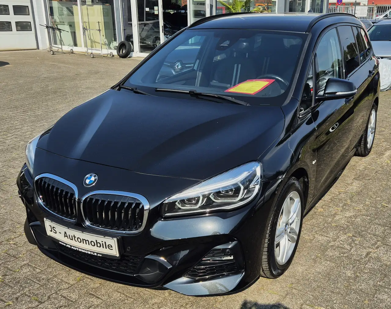 216216 GRAN TOURER M-SPORT 7SITZE AHK LHZ DAB NAVI 1H