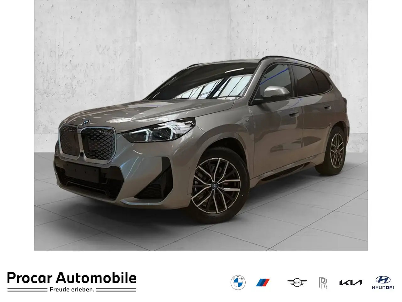 iX1xDrive30 M Sport+HUD+ACC+RFK+NAVI Standh.+uvm.