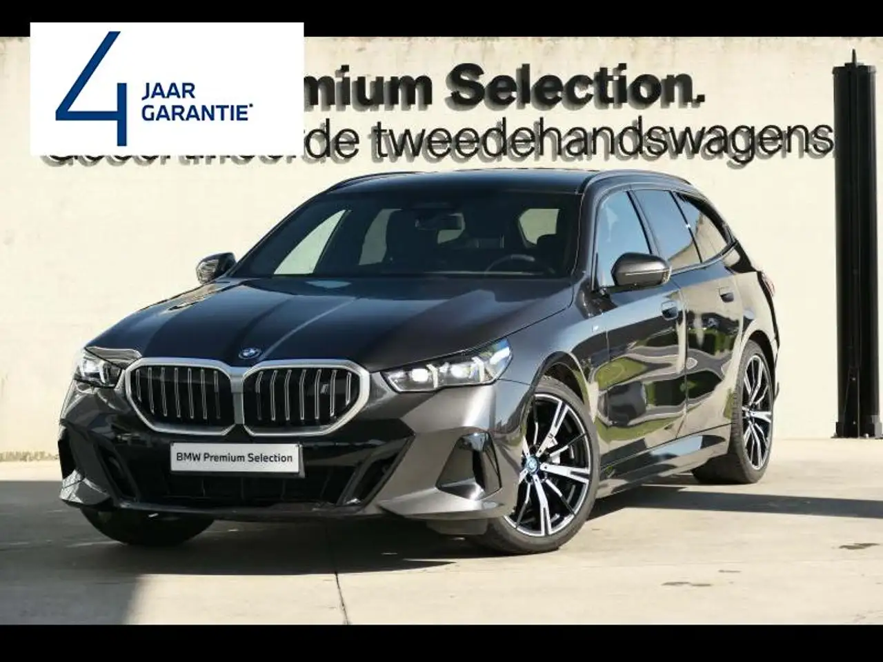 i5eDrive40 Touring M Sport | TOW