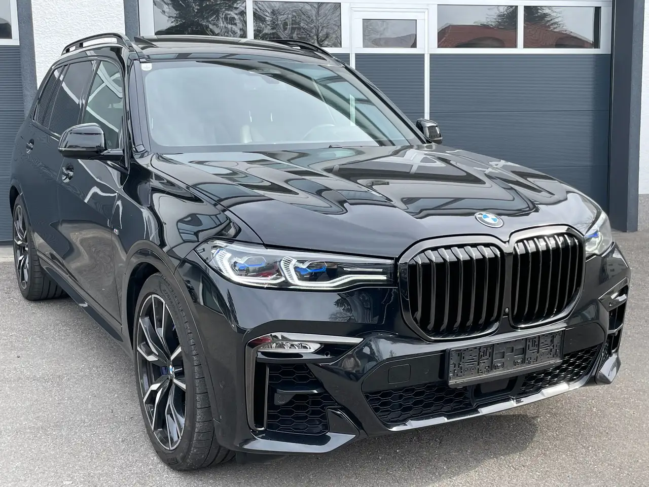 X7xD 40d M Sport *ACC*AHK*HUD*LASER*PANO*STANDHZ*22"