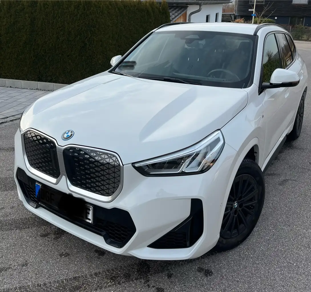iX1iX1 eDrive20 M Sportpaket