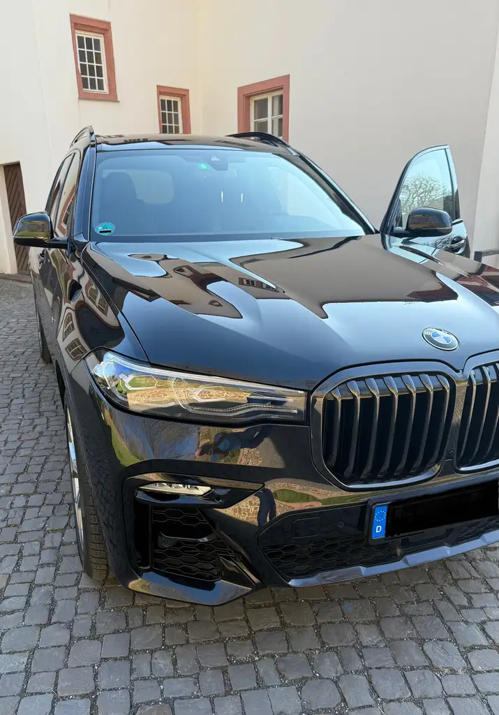 X7xDrive 40d  M Sport I  6-Sitzer  I PanoSky I HUD