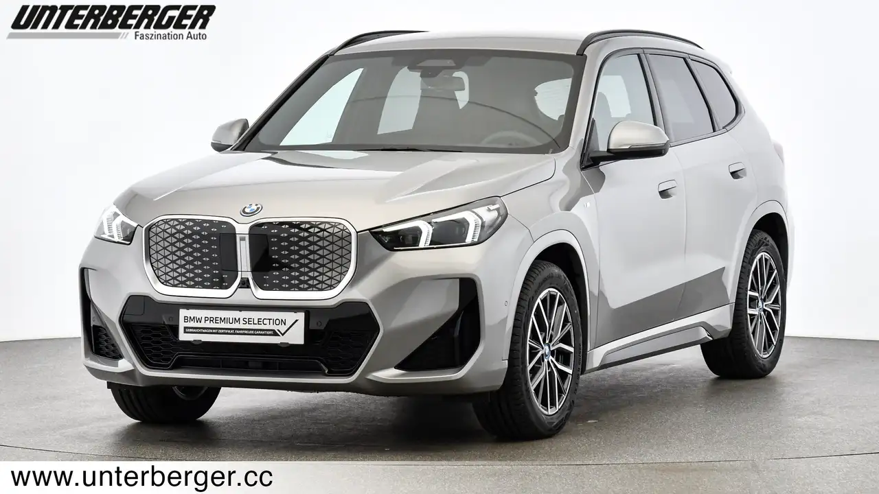 iX1eDrive20 M Sportpaket | Innovations Paket