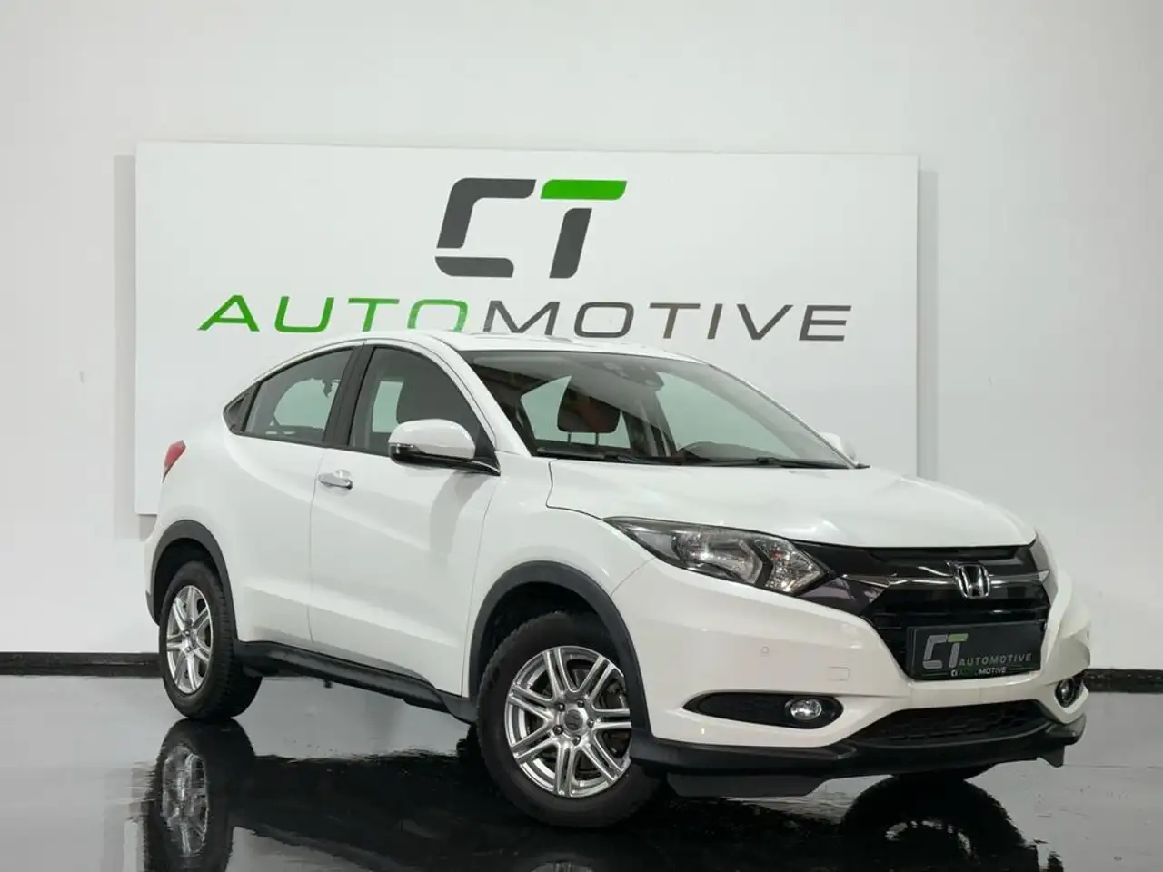 HR-V1.6 i-DTEC Elegance