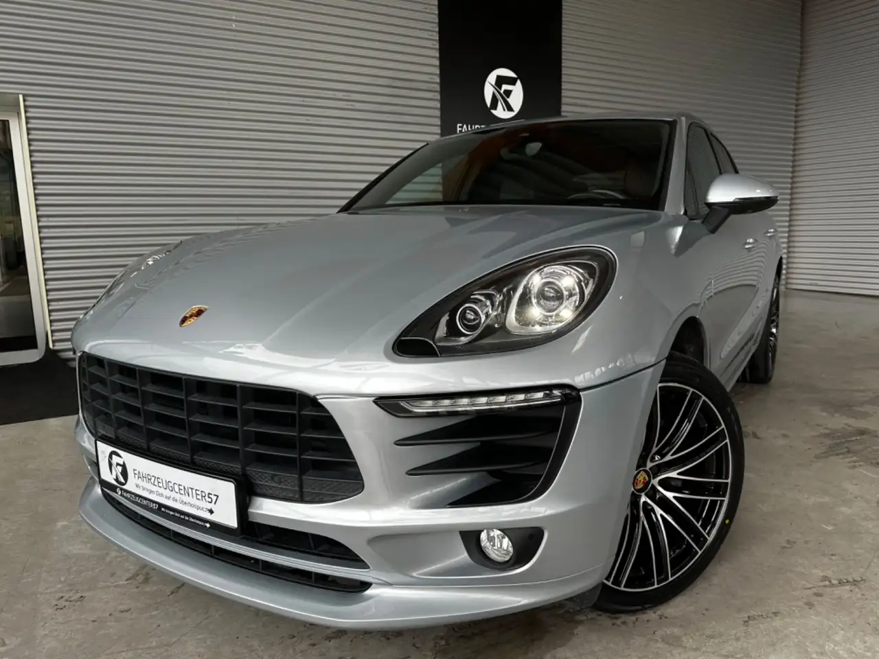 MacanMACAN GTS Optik/BOSE/RFK/CARPLAY/SHZ.