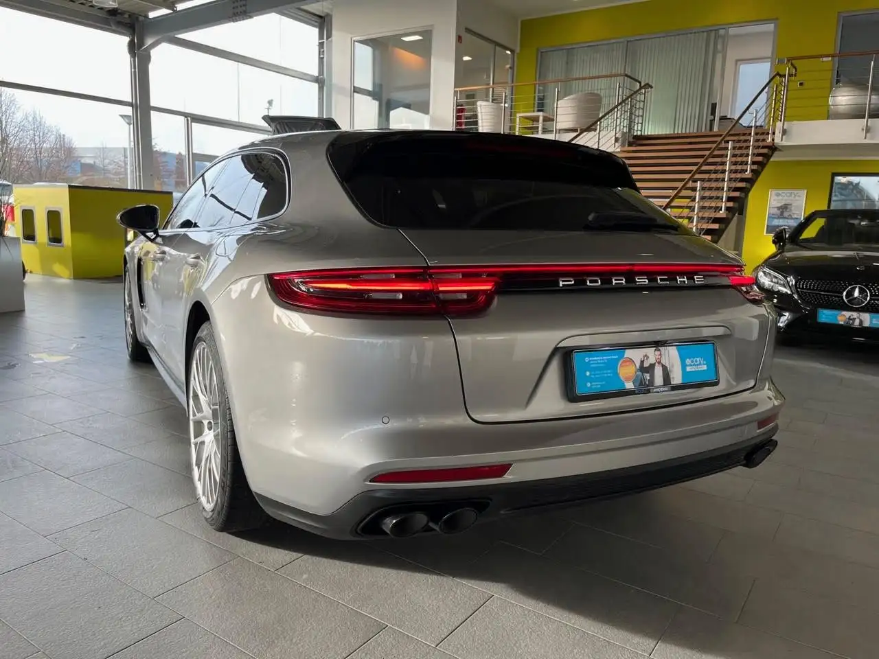 PanameraSport Turismo 4 E-Hybrid,Klappenauspuff
