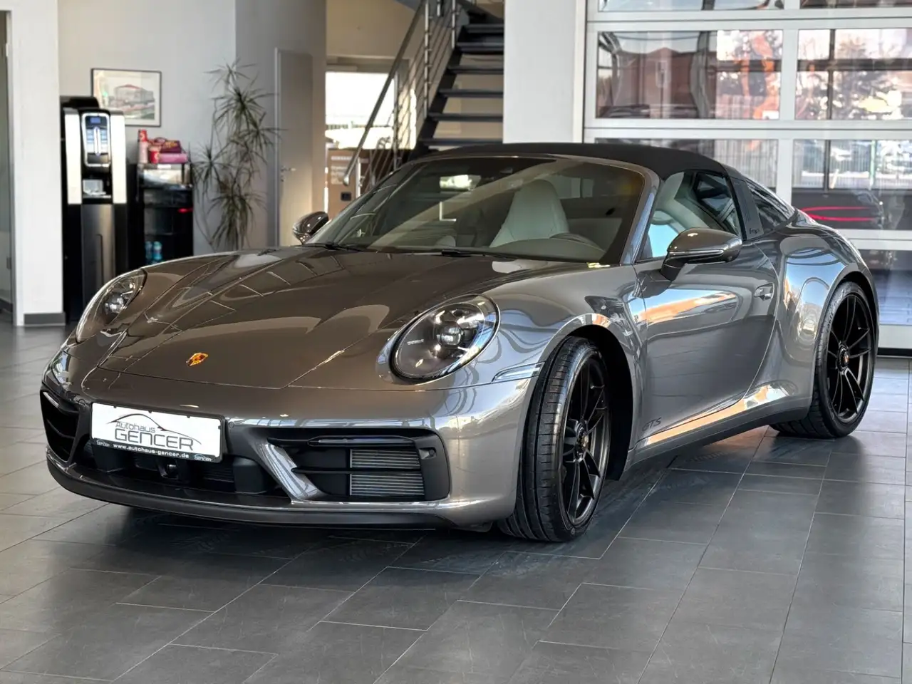911Targa 4 GTS "Matrix/Bose/Lift"