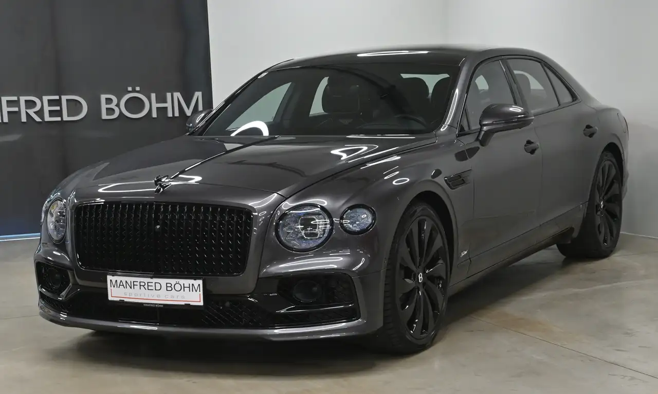 Flying SpurFlying Spur Hybrid Mulliner Specification