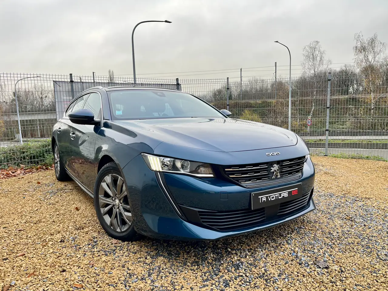 5081.6 PureTech Active BOITE-AUTO/CLIM-AUTO/TOIT-OUVR