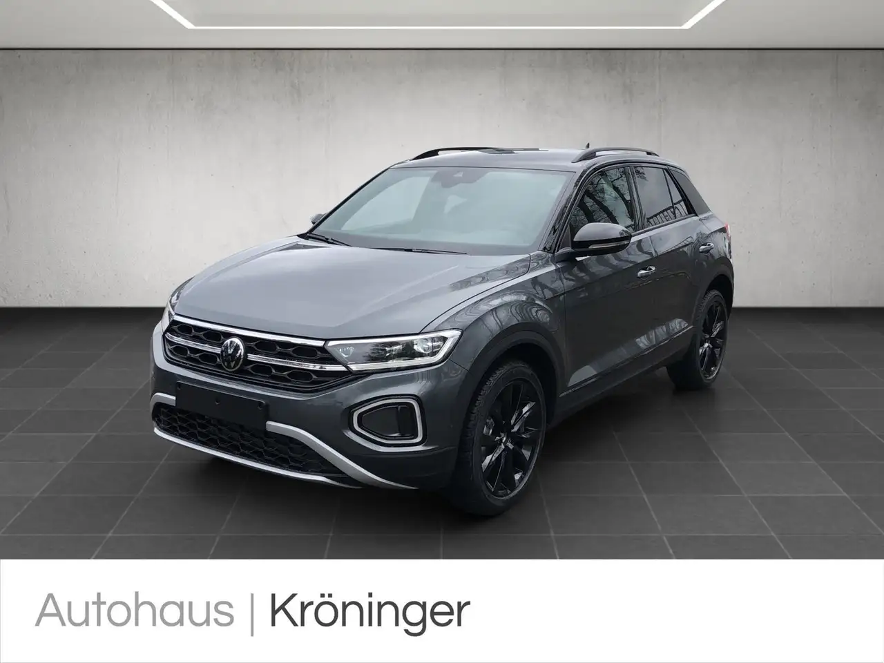 T-RocSTYLE 1.0L TSI Style Rück AHK Black IQ