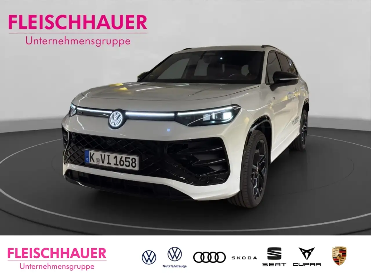 Tayron2.0 TDI 4Motion R-Line PANO LEDER AHK