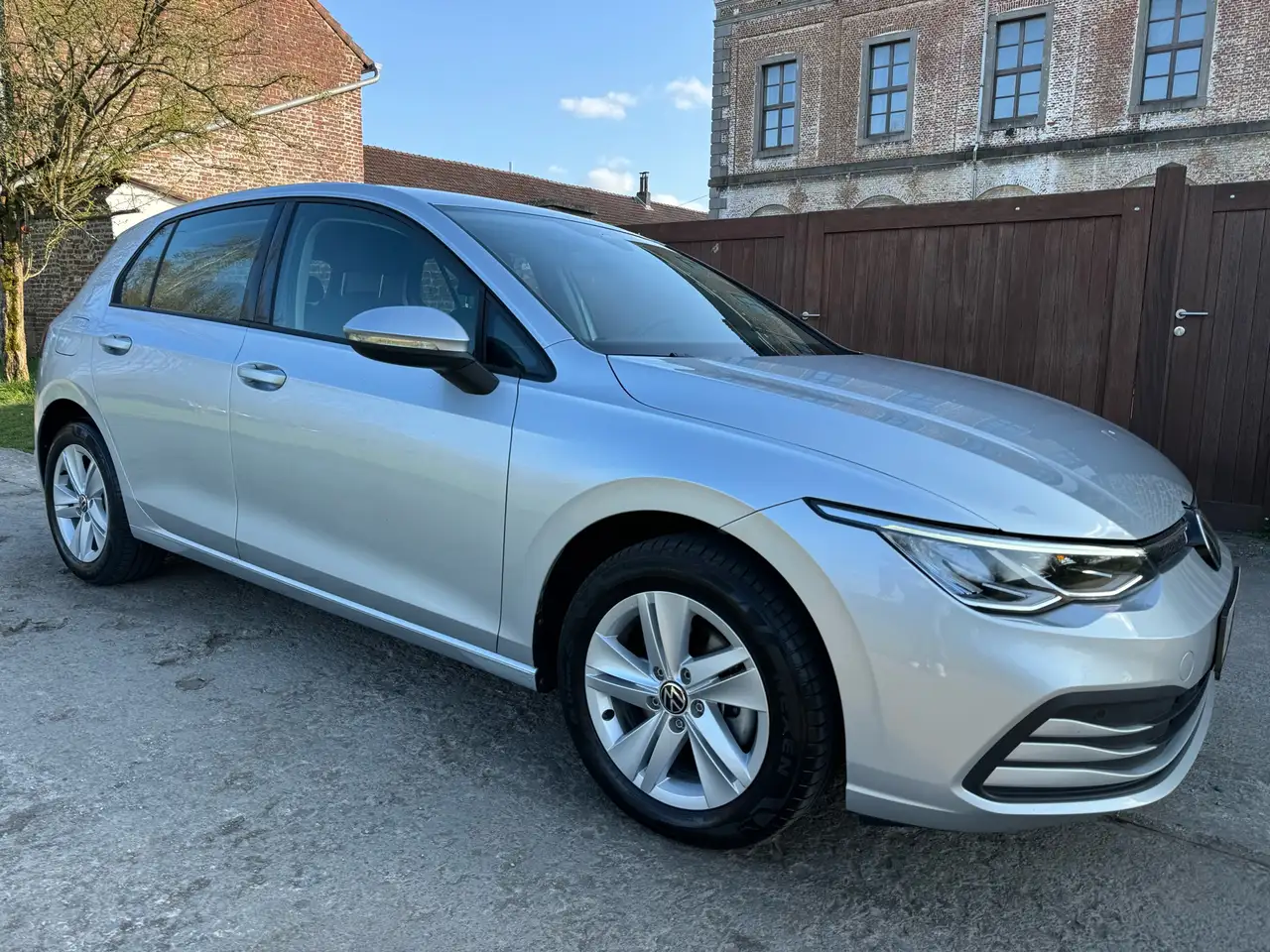 Golf1.0 eTSI Life Business OPF DSG