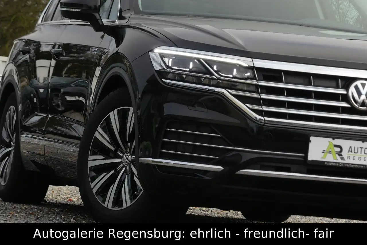 TouaregElegance 4Motion*LUFTF*PANO*KAM*AHK*ACC*