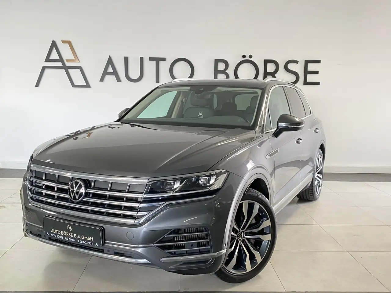 Touareg4M ATMOSPHERE*PANO*ViCo*CAM*LUFT*AHK*LED